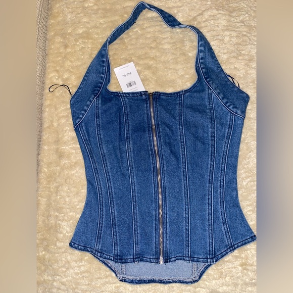 AKIRA Tops - AKIRA Blue Denim Zip-Up Crop Top